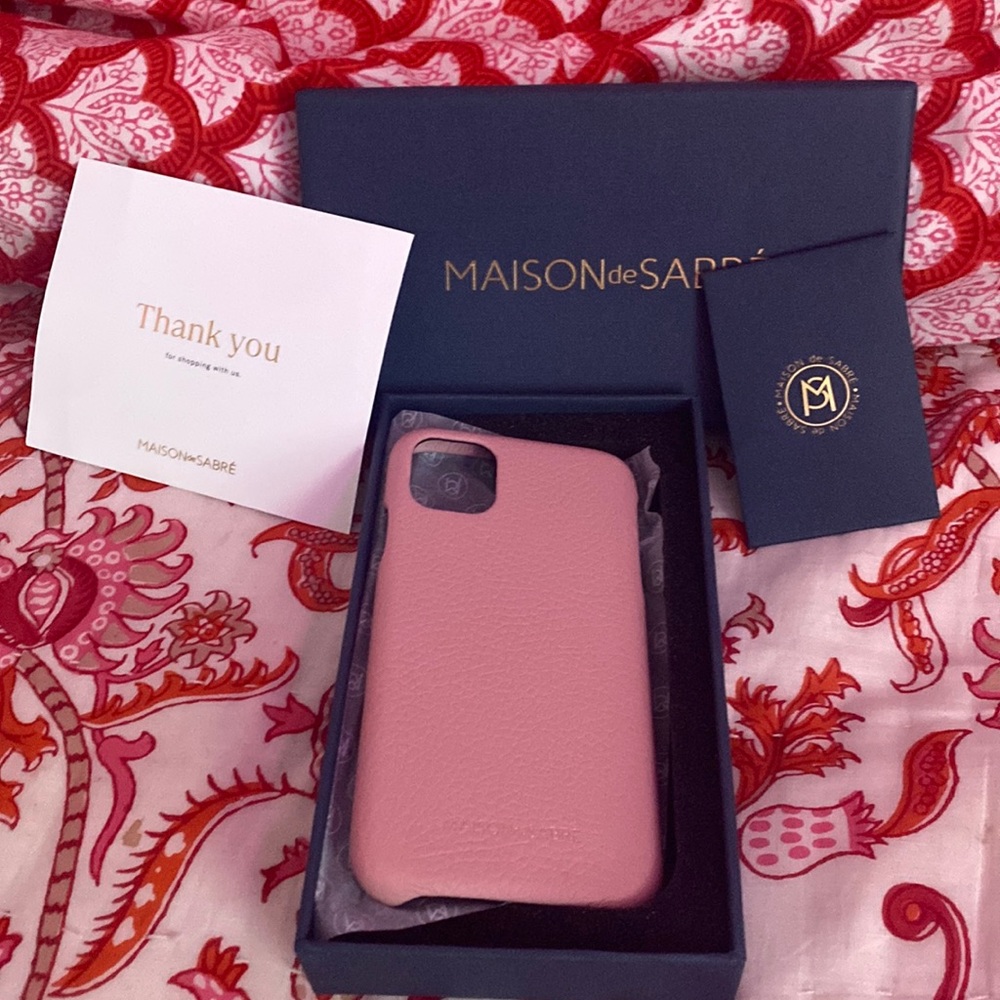 Selling iPhone 11 Masion de Sabre leather phone case